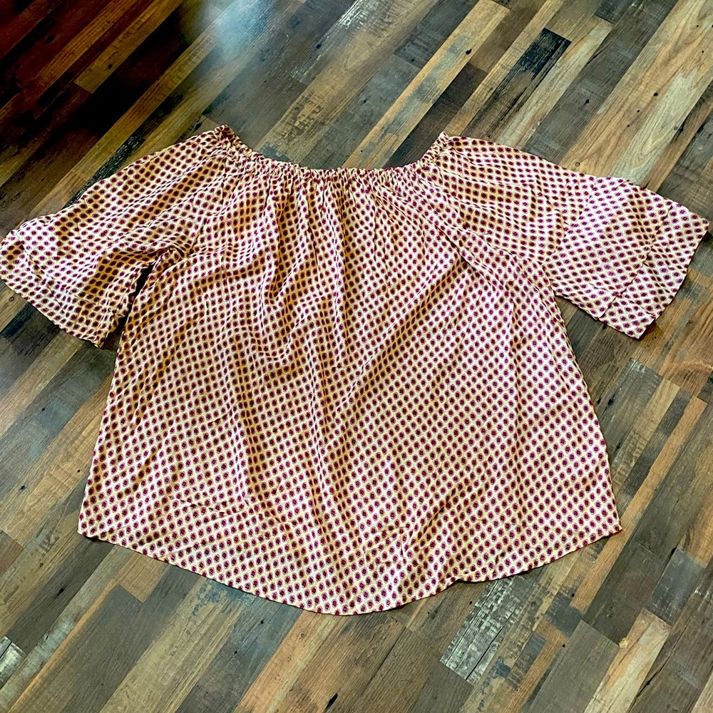 VENUS Cream and Red Off-Shoulder Blouse